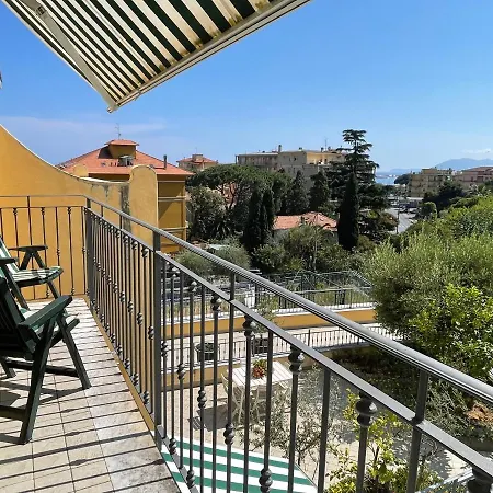 250 Metri Dal Mare E Box Relax E Tranquillita Apartment Pietra Ligure Exterior photo