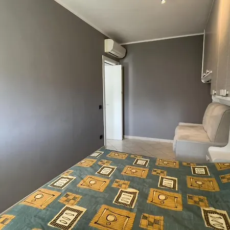 250 Metri Dal Mare E Box Relax E Tranquillita Apartment Pietra Ligure Exterior photo